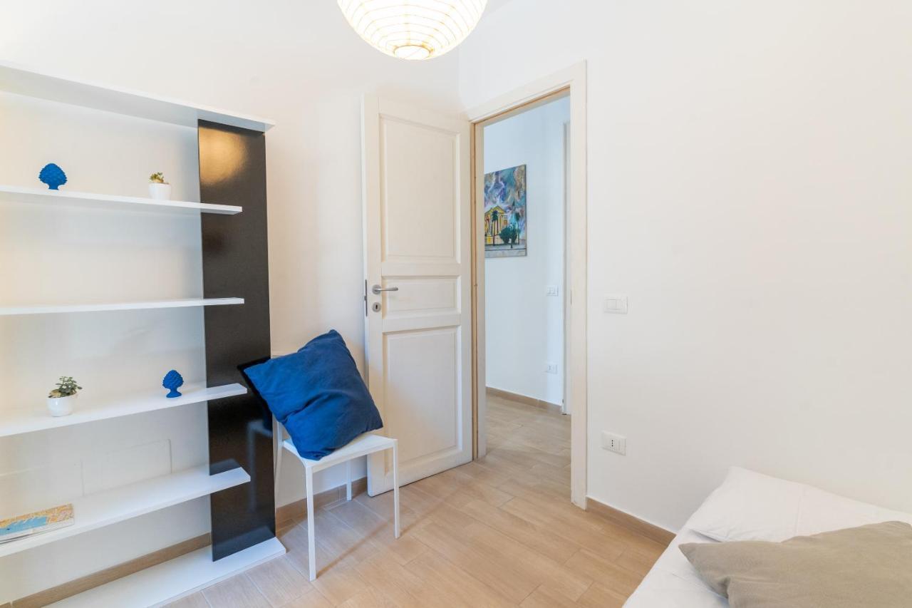 Four Luxury Apartment Палермо Екстер'єр фото